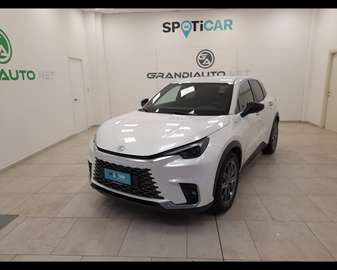 1.5 hybrid Emotion 4wd