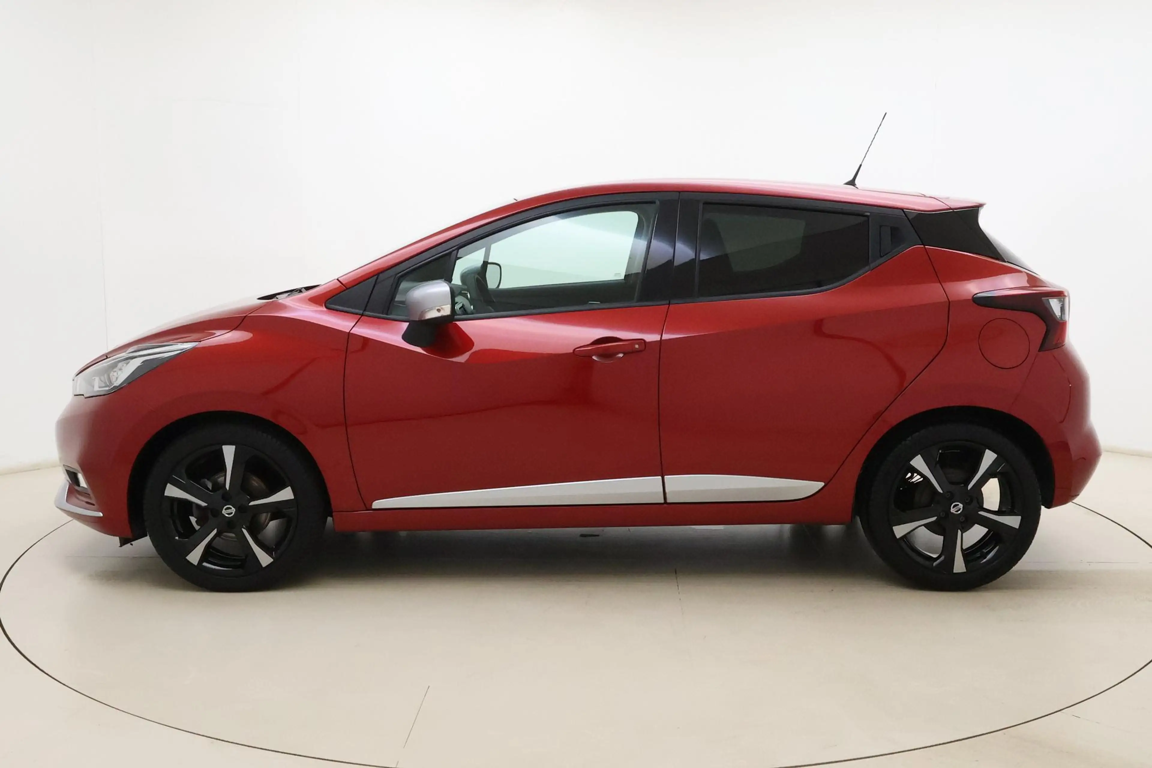 Nissan Micra 1.0L Acenta | Navigatie via Carplay | Lichtmetalen — photo 5