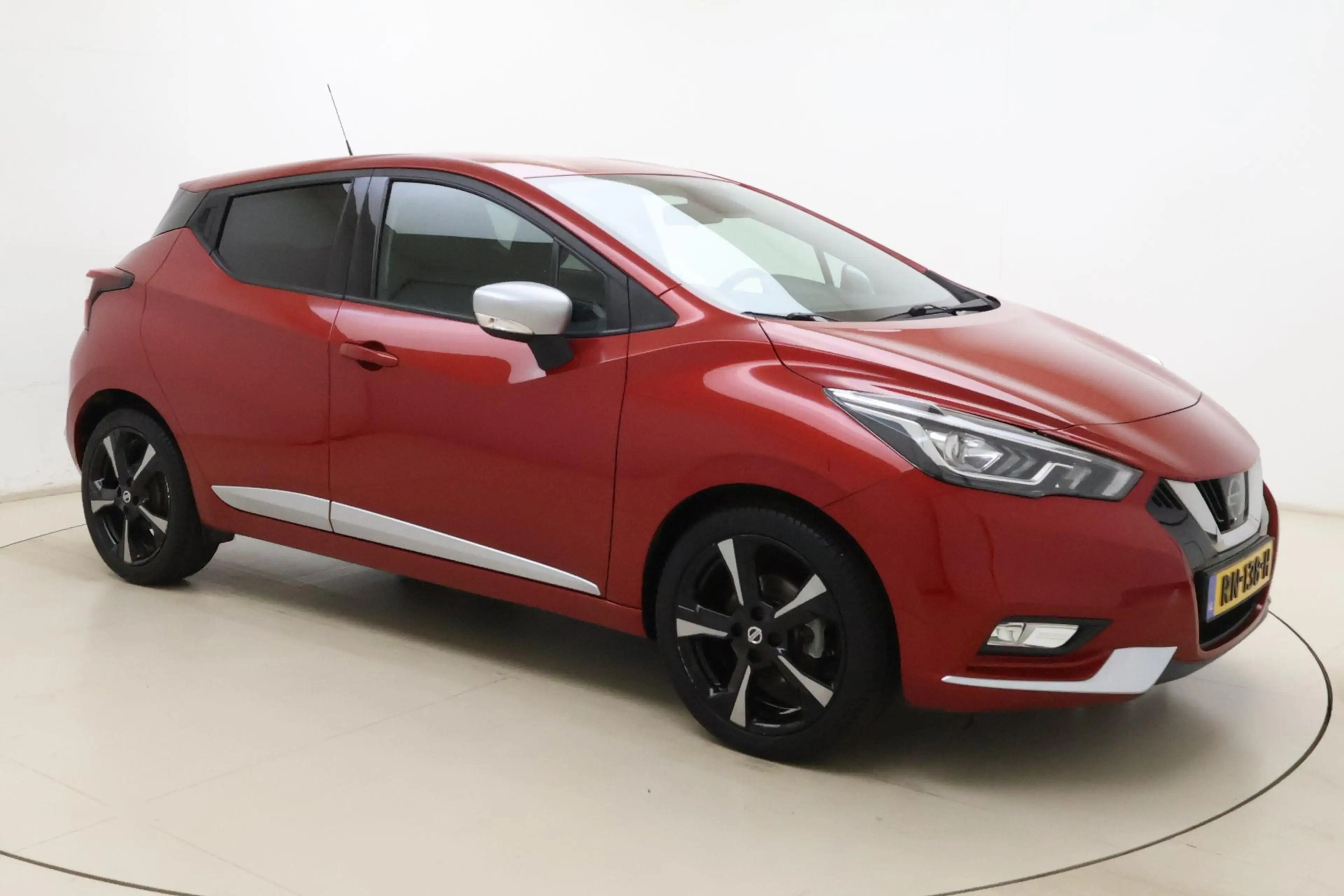 Nissan Micra 1.0L Acenta | Navigatie via Carplay | Lichtmetalen — photo 8