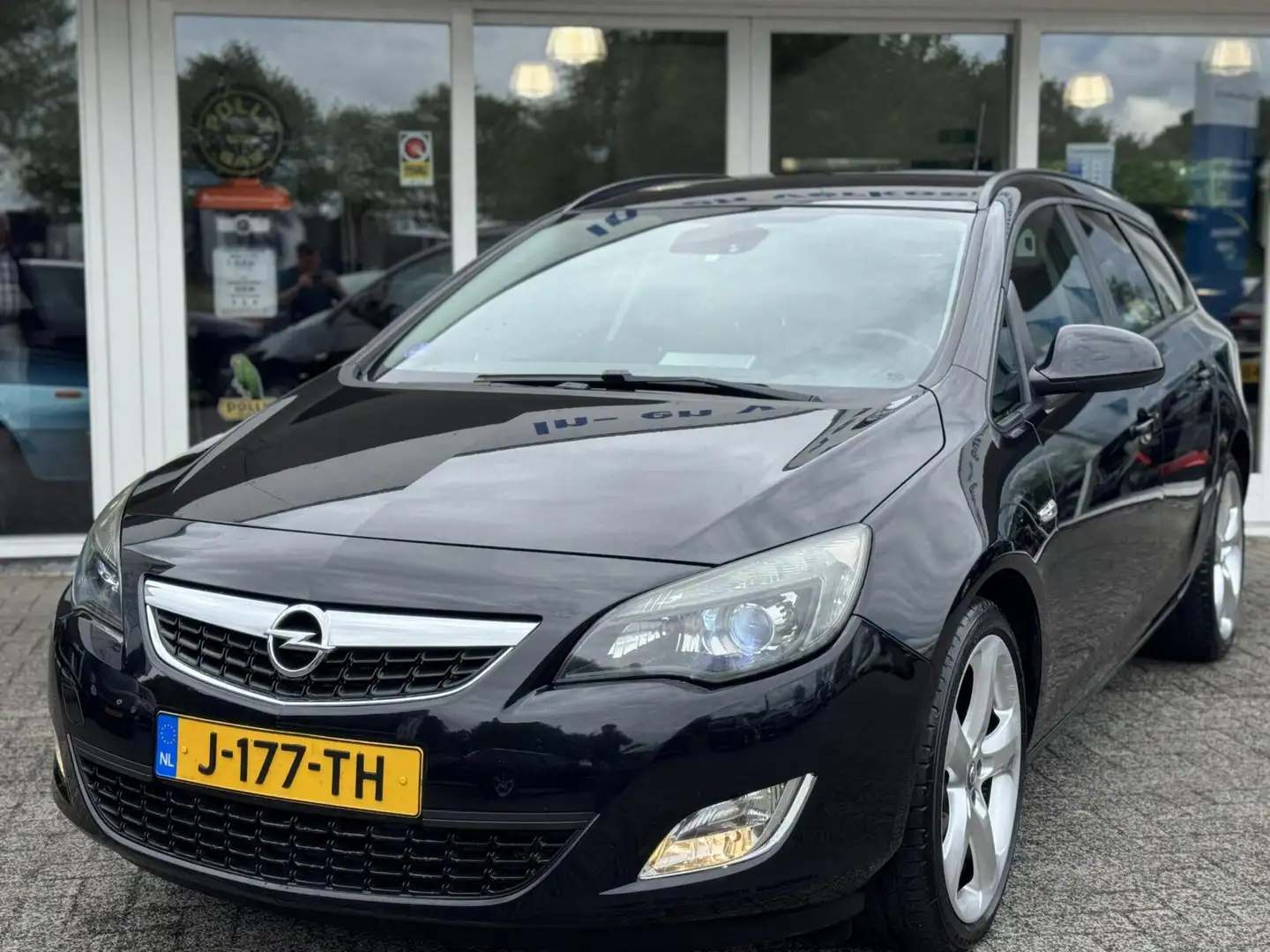 Opel Astra Sports Tourer 1.6 Cosmo,19"lmv,gr.navi,Xenon,Cruis Noir - 2