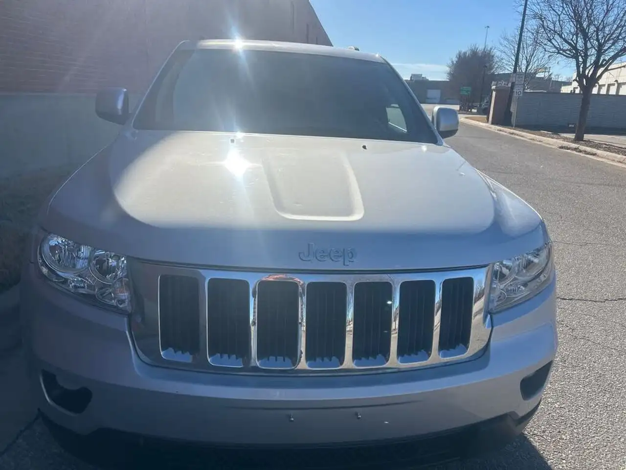 Jeep Grand Cherokee снимка Jeep Grand Cherokee