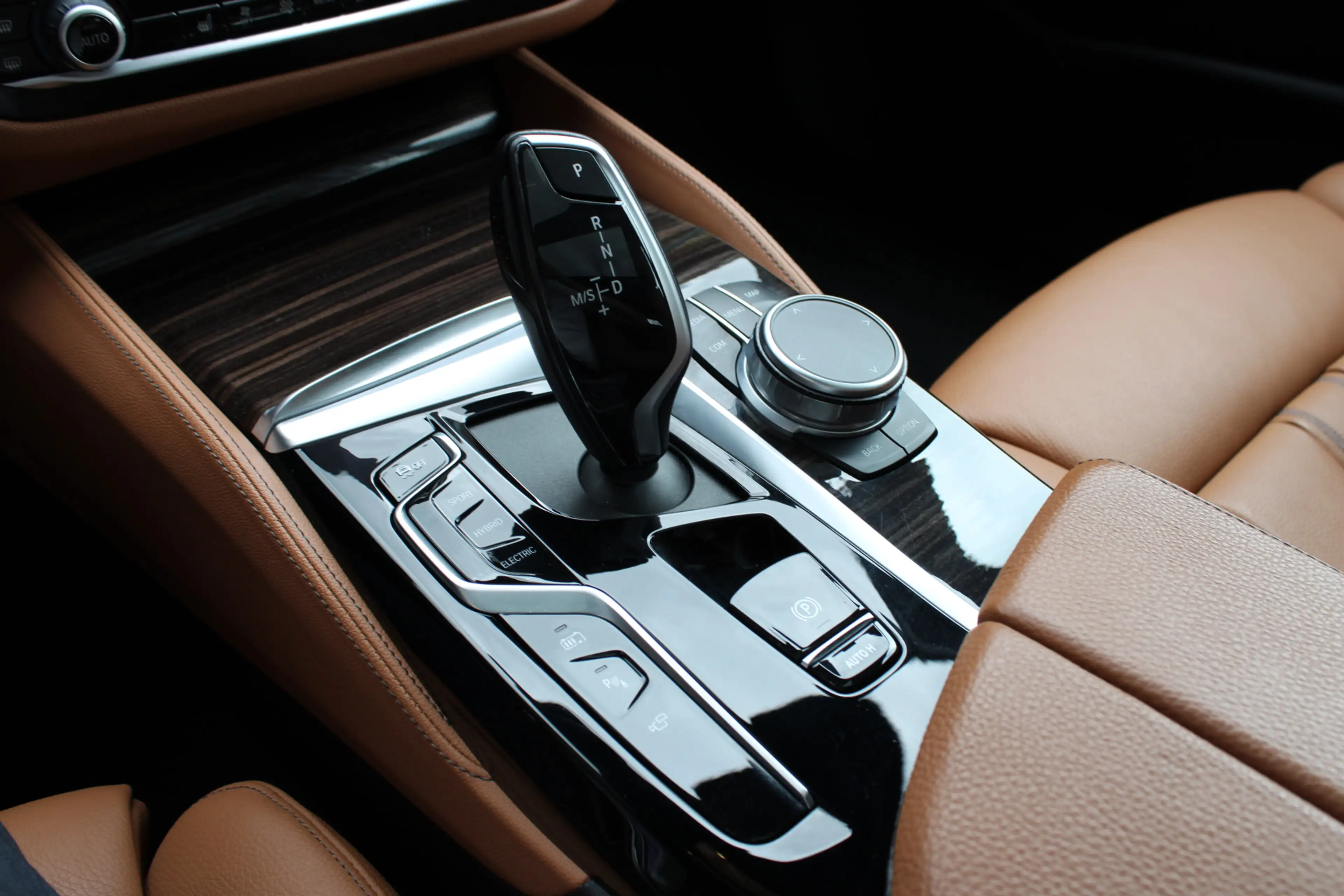 BMW 530 5 Serie Touring 530e High Executive Automaat / Pan — photo 10