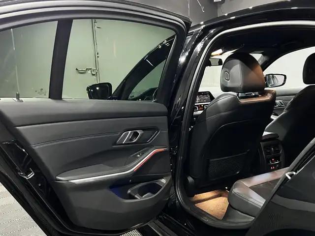 BMW M view 10
