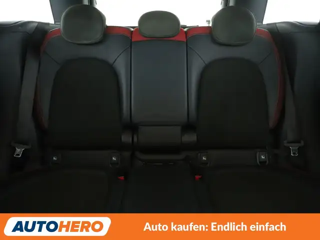 MINI Countryman view 15