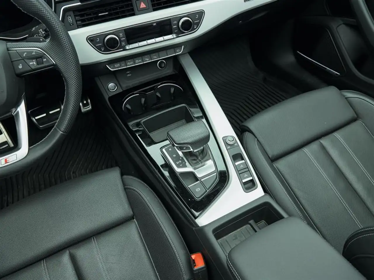 Audi A5 photo Audi A5