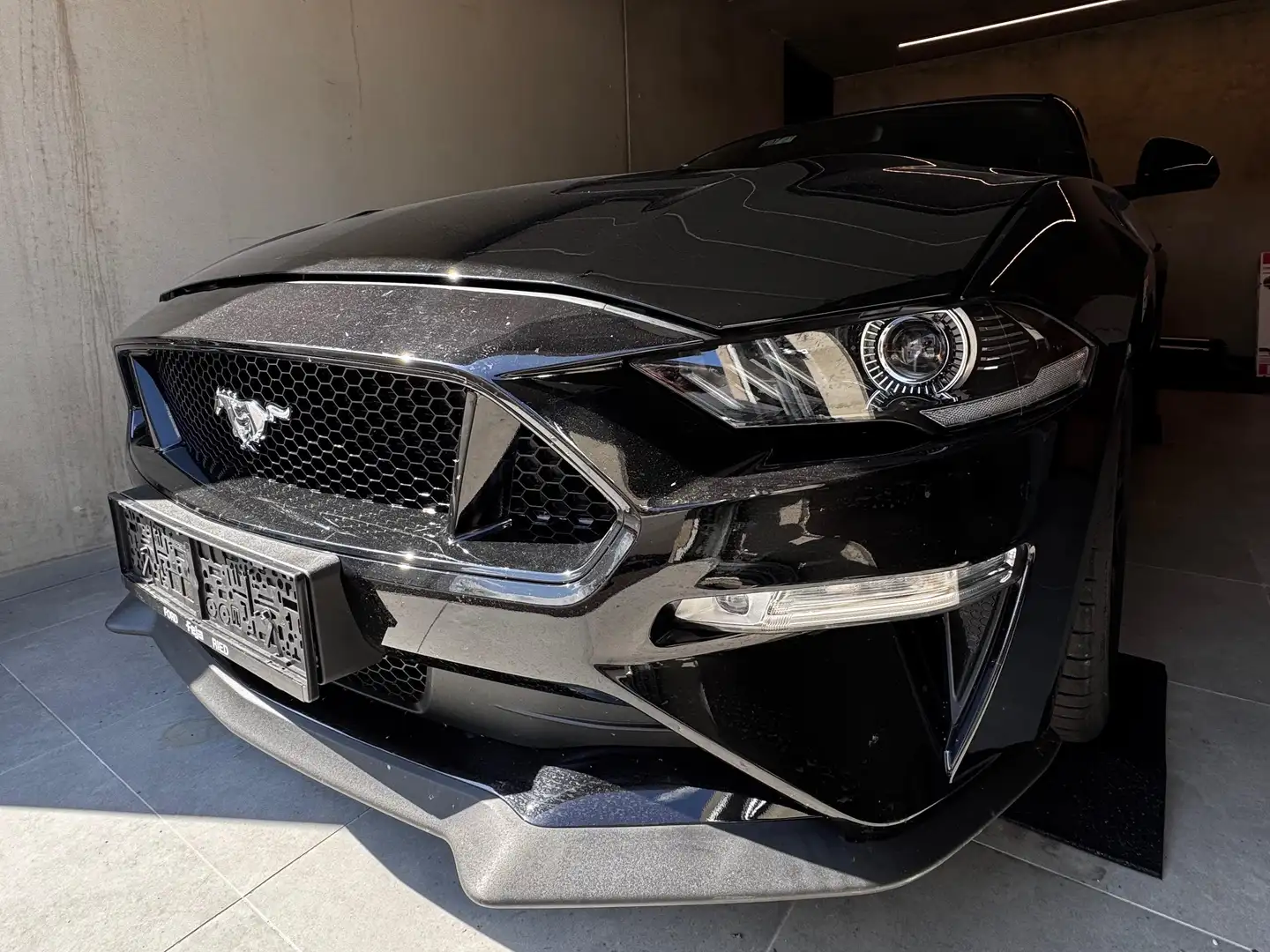Ford Mustang Mustang 5,0 Ti-VCT V8 GT Cabrio Aut. GT Schwarz - 2