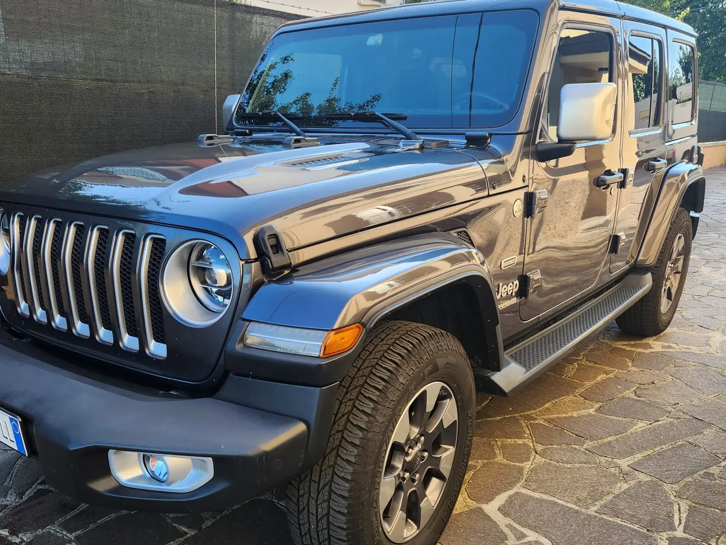 Jeep Wrangler OVERLAND Grigio - 1
