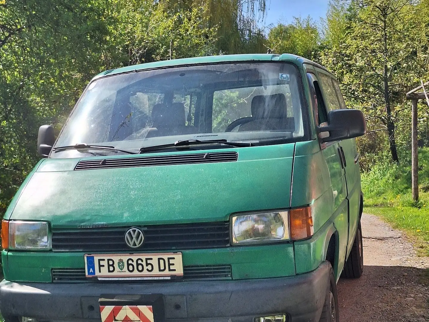 Volkswagen T4 syncro 2.6 Grün - 1