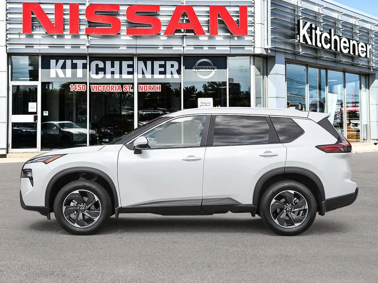 Nissan Rogue снимка Nissan Rogue