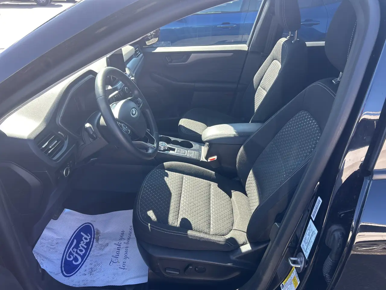 Ford Escape снимка Ford Escape