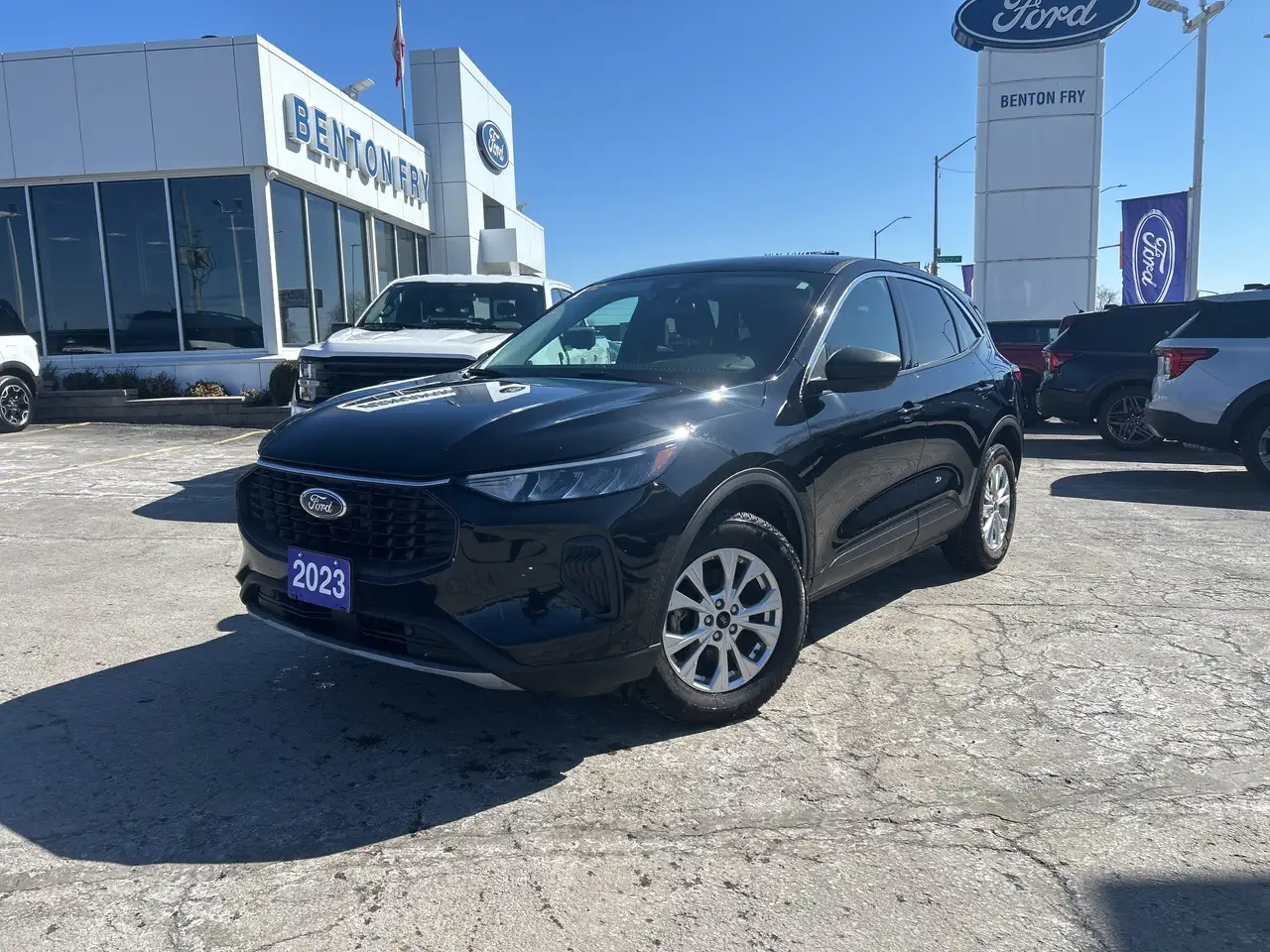 Ford Escape снимка Ford Escape