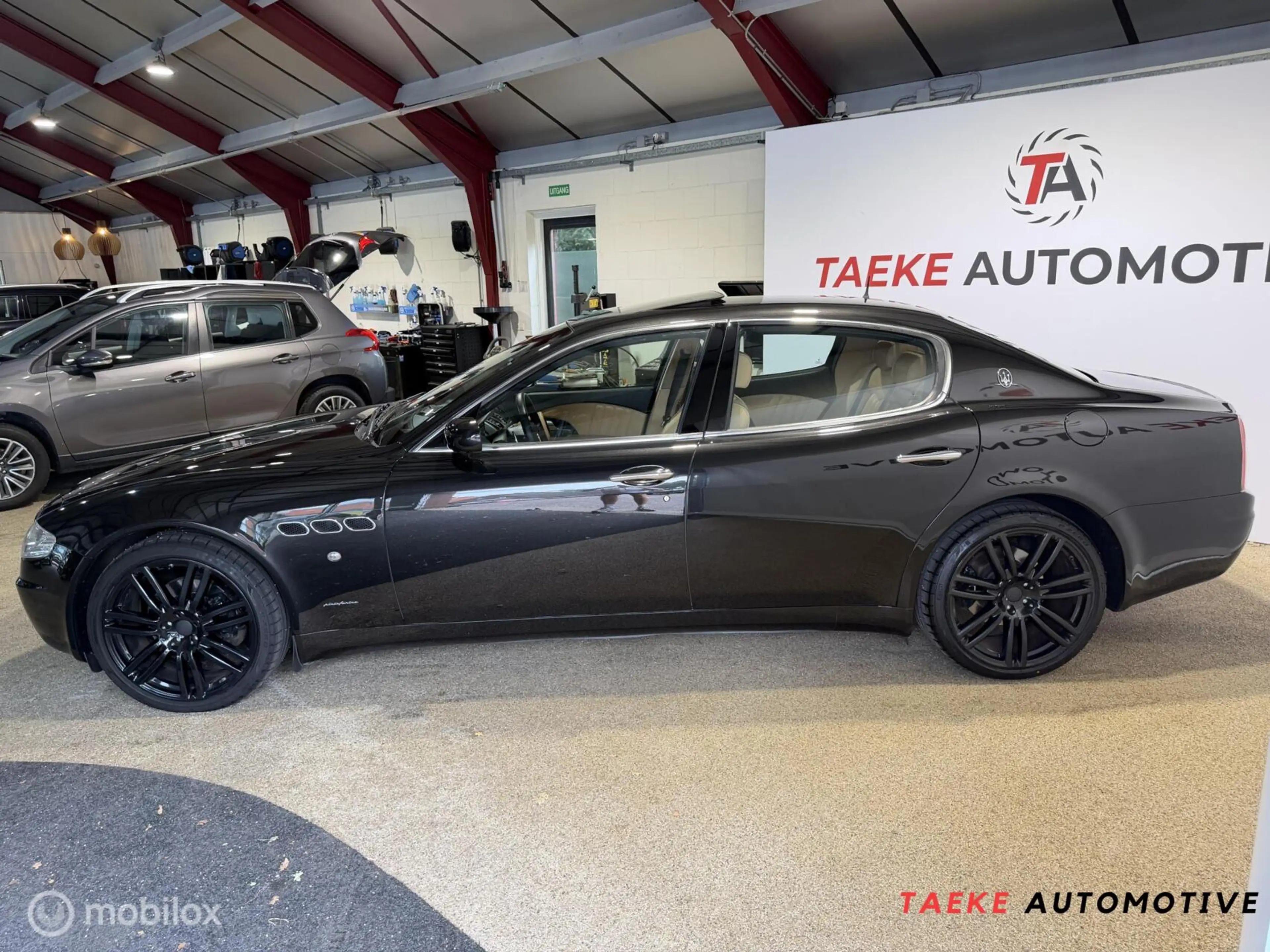Maserati Quattroporte 4.2 Duo Select CLIMA/CRUISE/DAKJE/NAP — photo 2