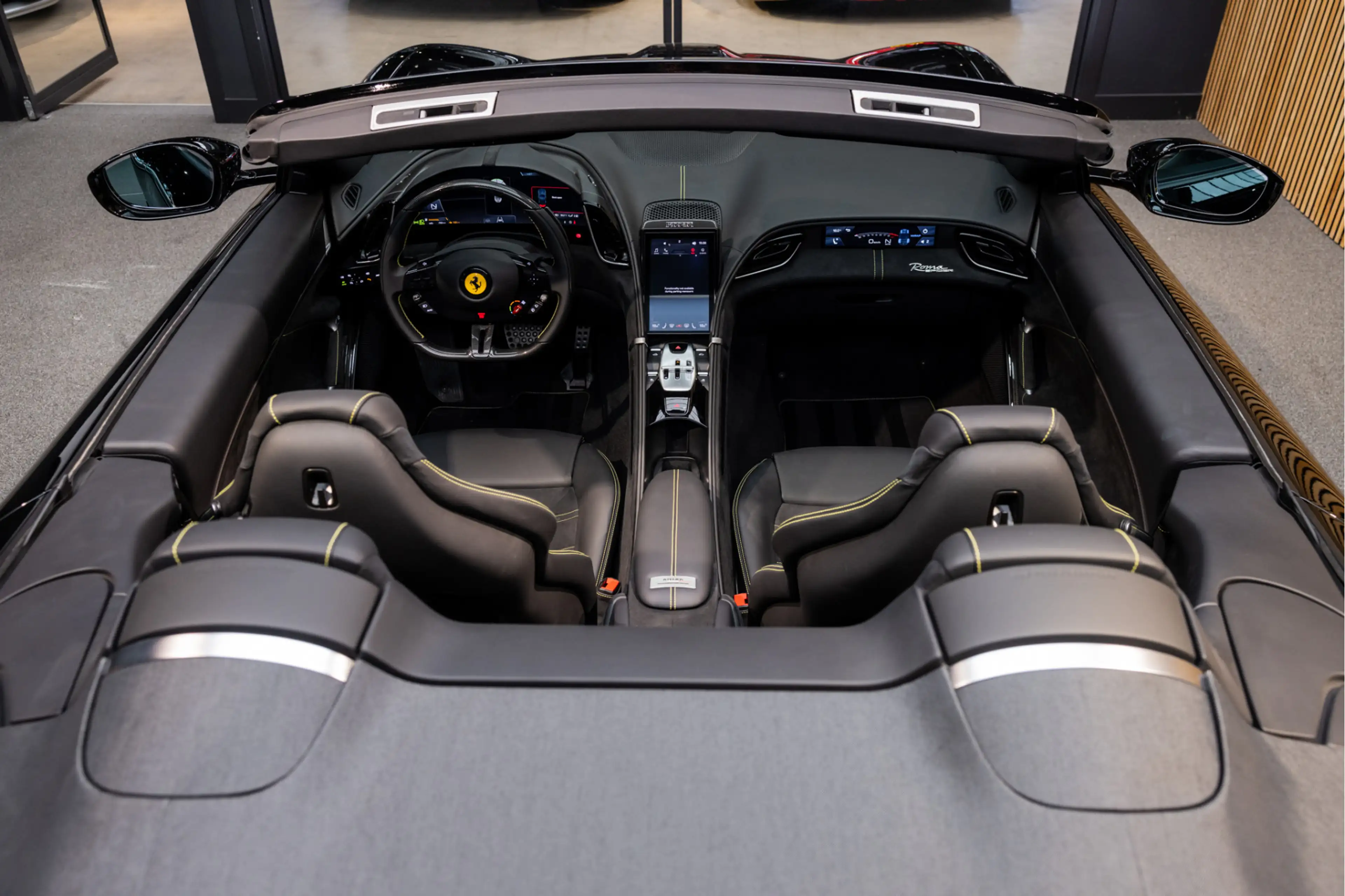 Ferrari Roma Spider V8 Atelier Daytona Seats Roma Spider 3.9 V8 — photo 25