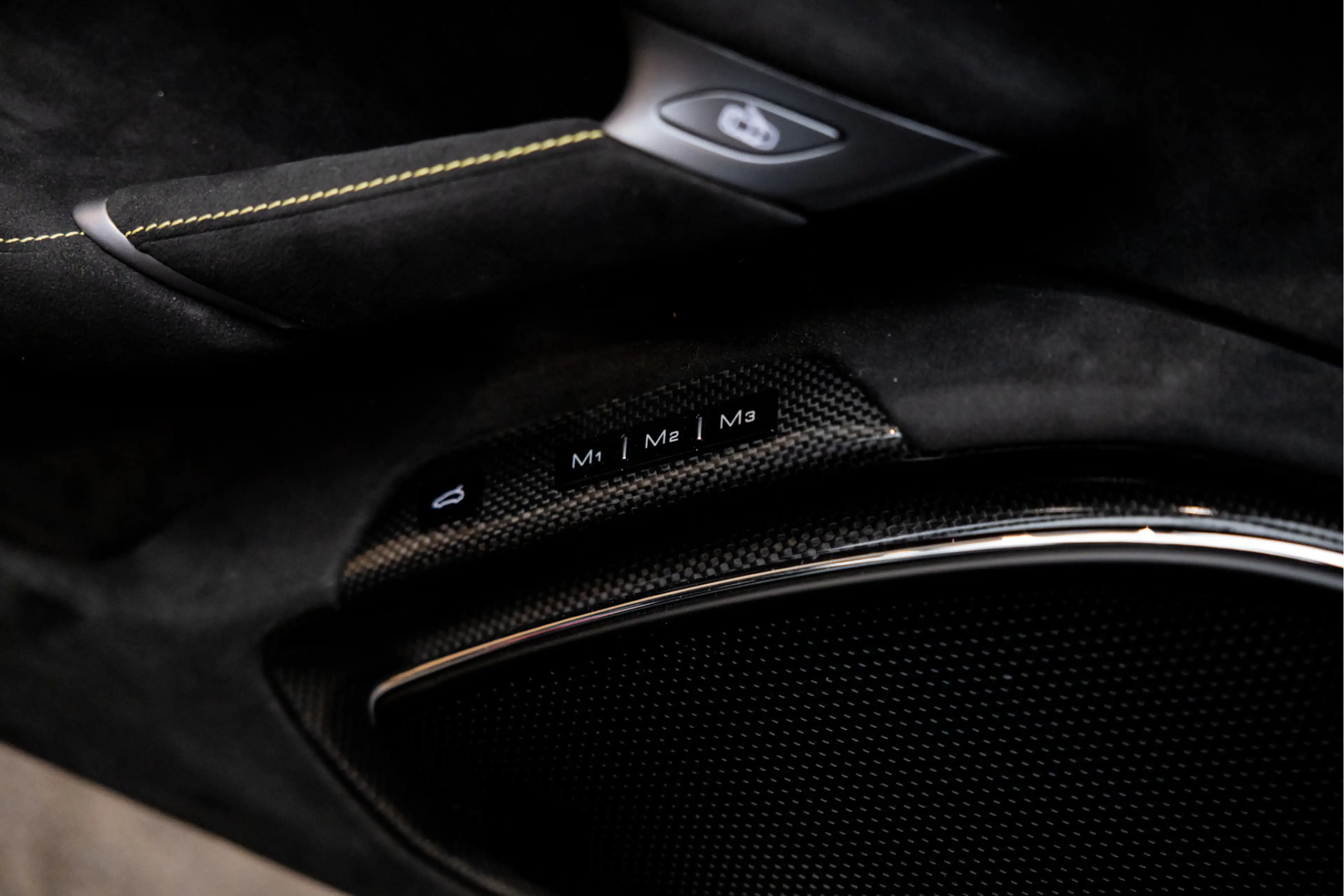 Ferrari Roma Spider V8 Atelier Daytona Seats Roma Spider 3.9 V8 — photo 46
