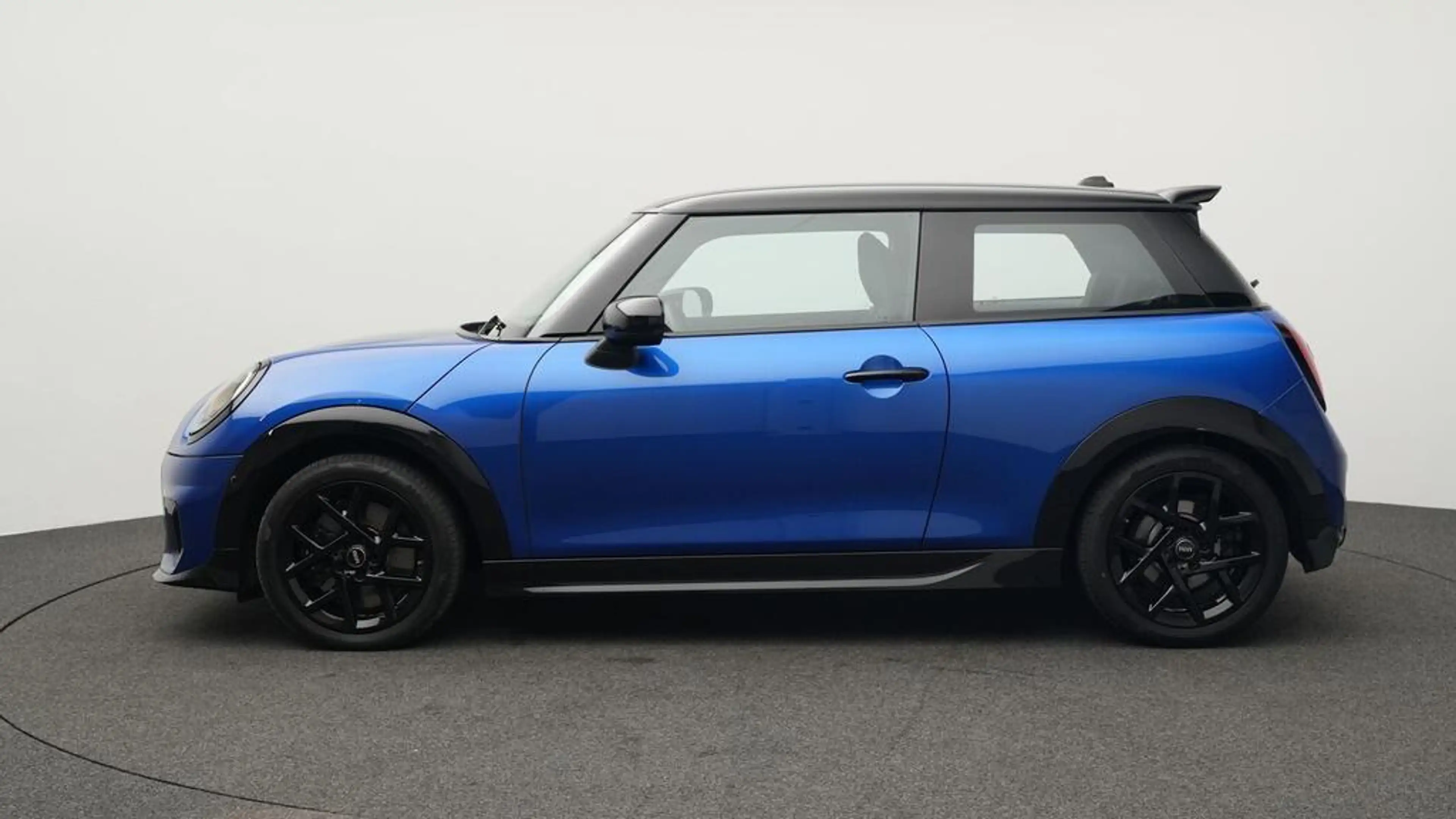 MINI Cooper C John Cooper Works Trim — photo 2