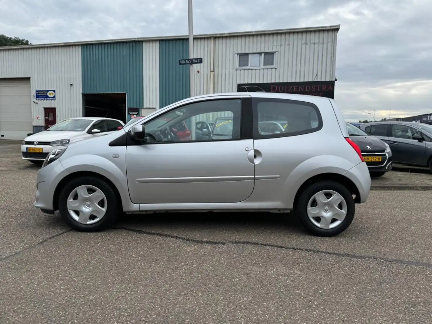 Renault Twingo 1.2-16V Automaat! 36.684Km NAP Airco/Cruise Grijs - 2