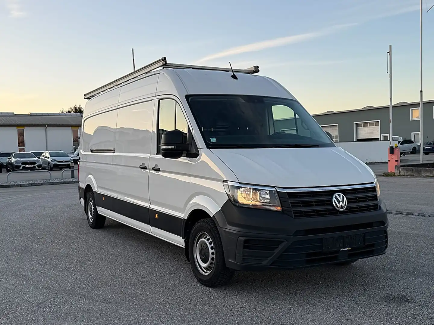 Volkswagen Crafter 35 Kasten LR L4H3 2,0-I-TDI Weiß - 2