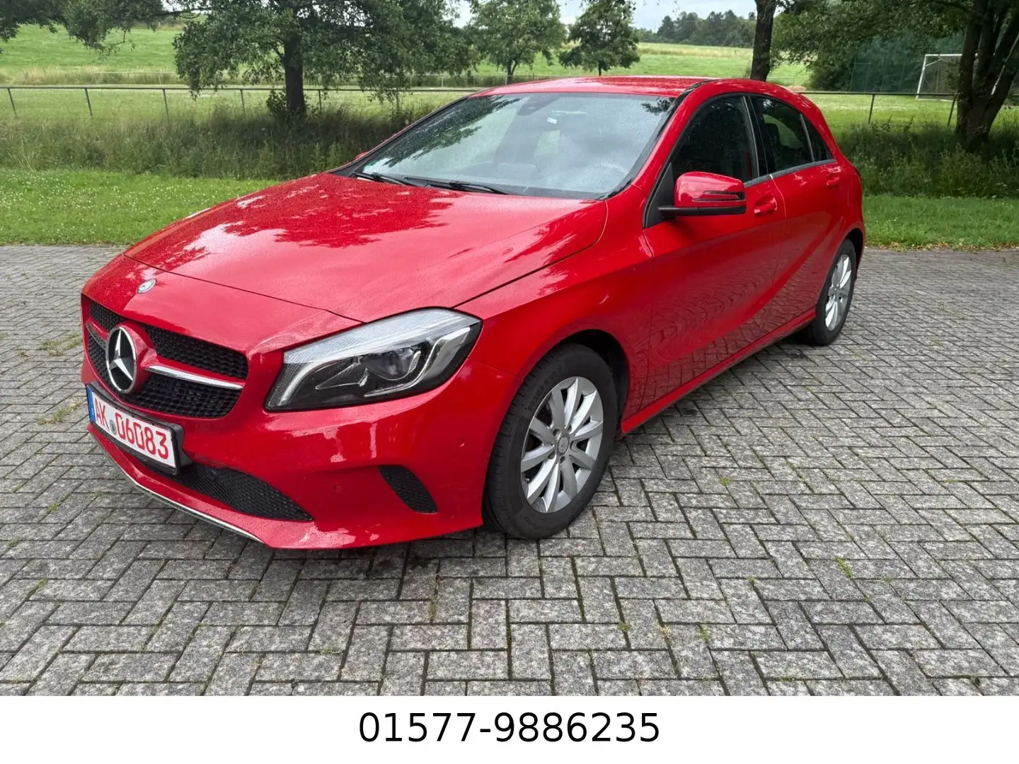 Mercedes-Benz A 180 Navi LED Leder Rosso - 1