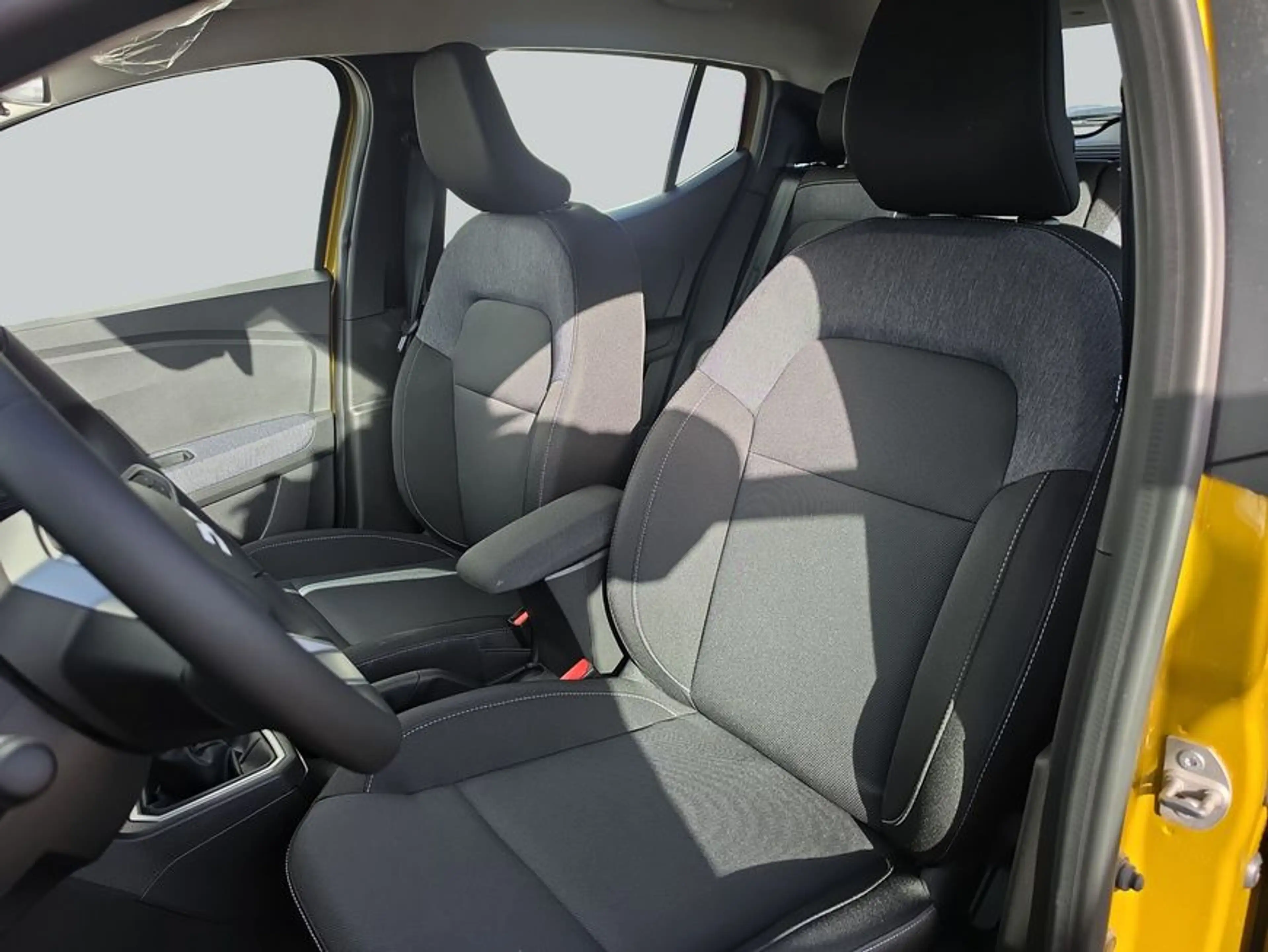 Dacia Sandero TCe 100 Expression 5-türig — photo 10