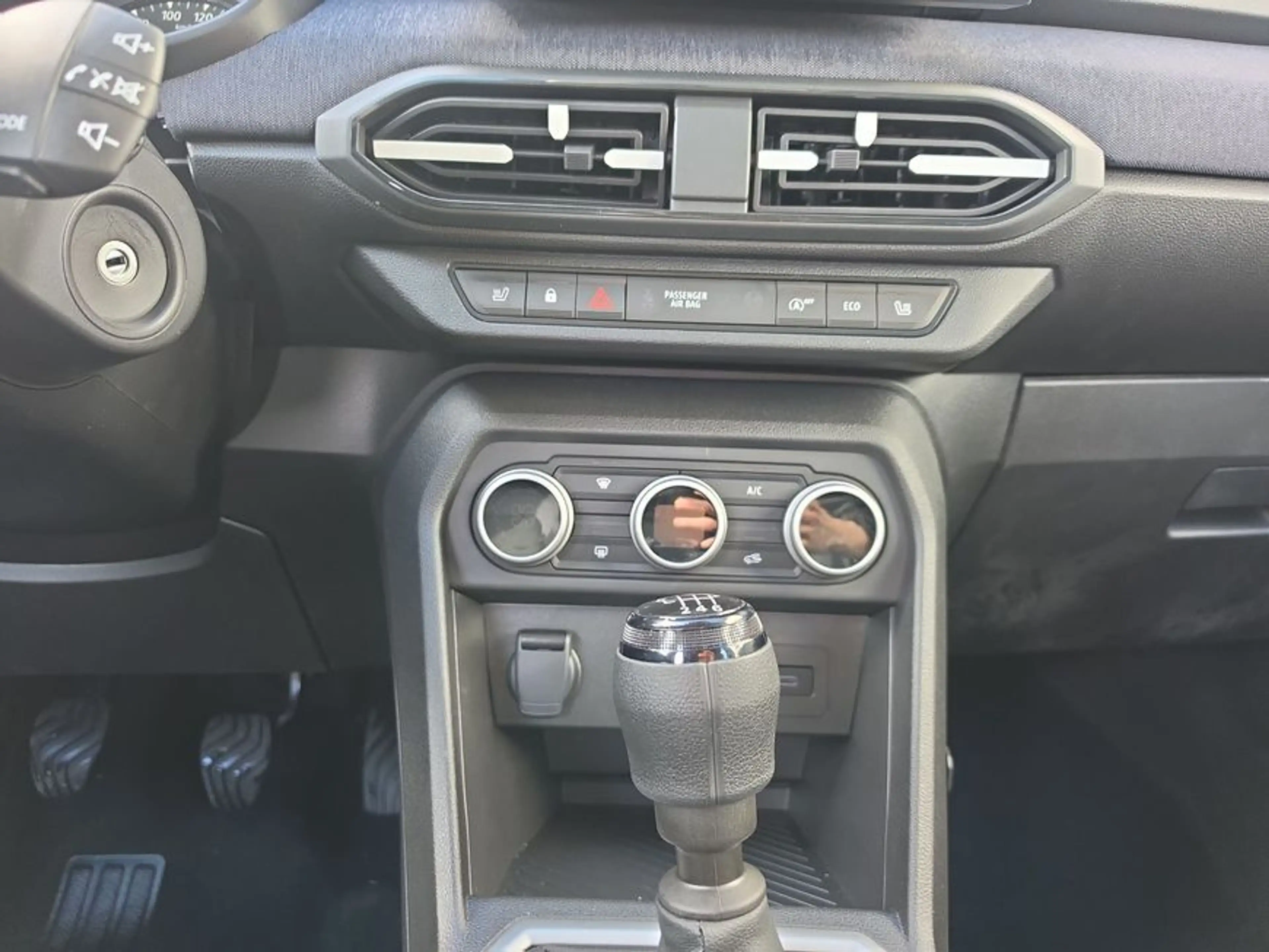 Dacia Sandero TCe 100 Expression 5-türig — photo 14