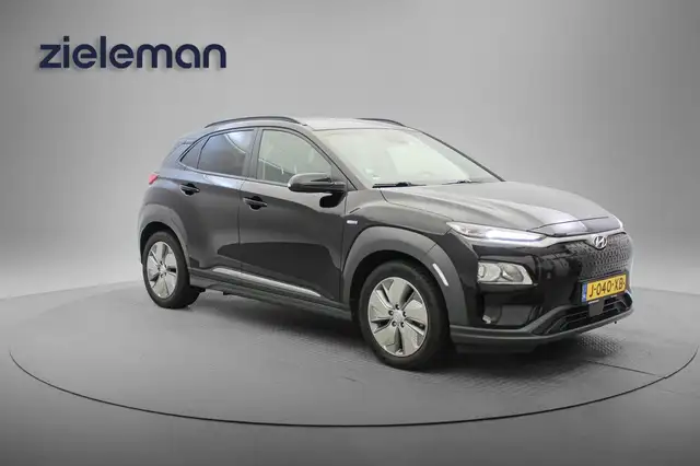 Hyundai KONA Electric Fashion 64 kWh - Carplay, Camera, Half Le
