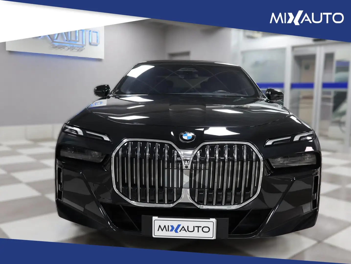 BMW 740 d MHEV 48V xDrive MSport AUT Schwarz - 2