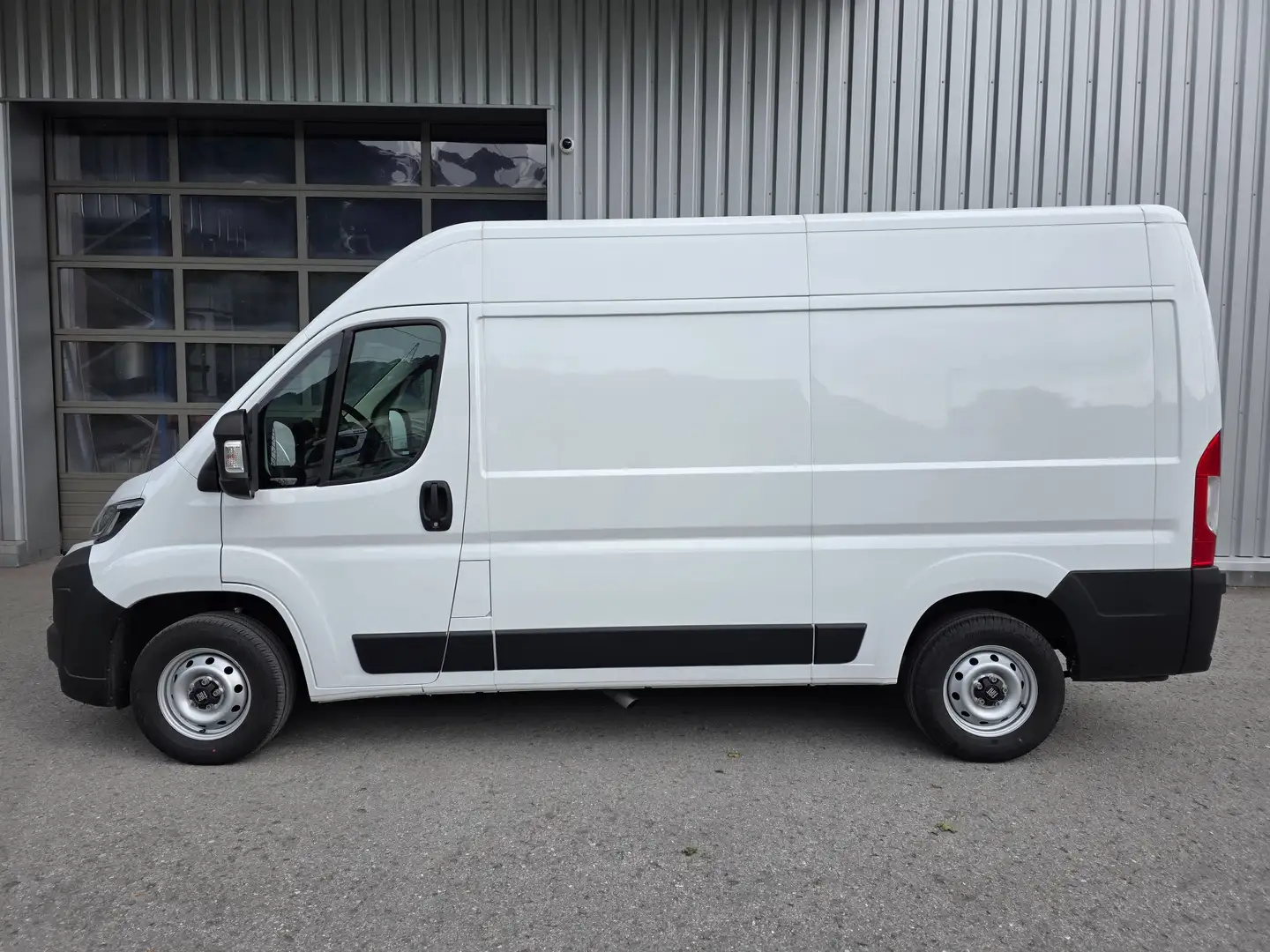 Fiat Ducato 33 L2H2 Weiß - 1