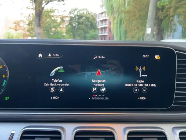 Mercedes-Benz Gle view 14