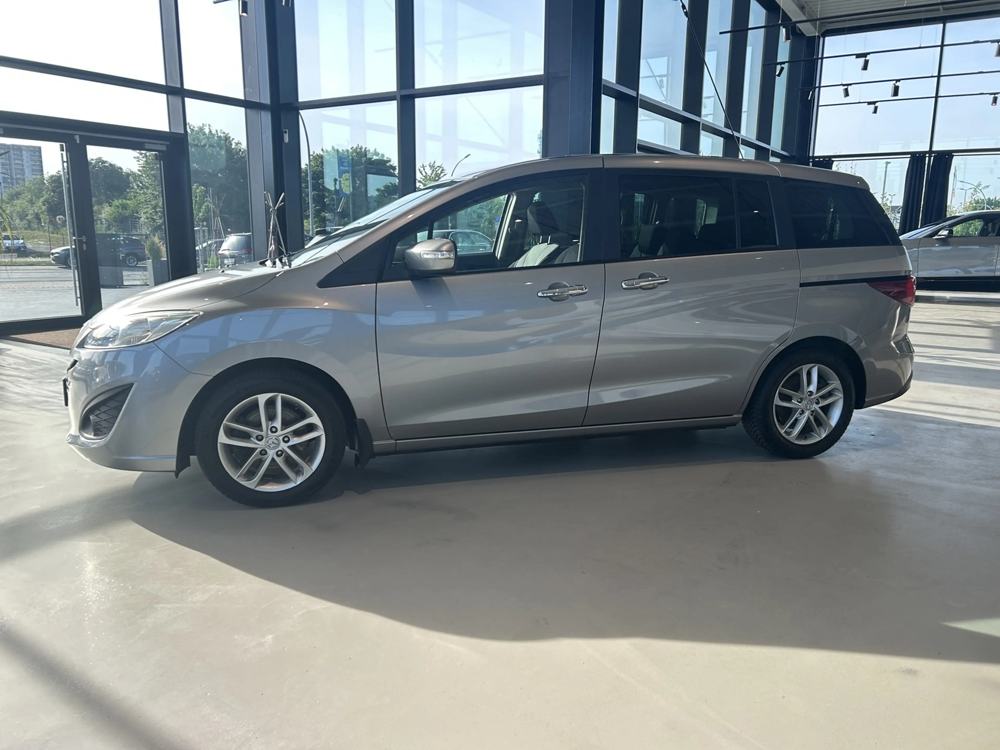 Mazda 5 Center-Line AHK+SITZHEIZUNG+TEMPOMAT+PDC+7 SIT Sen — photo 5