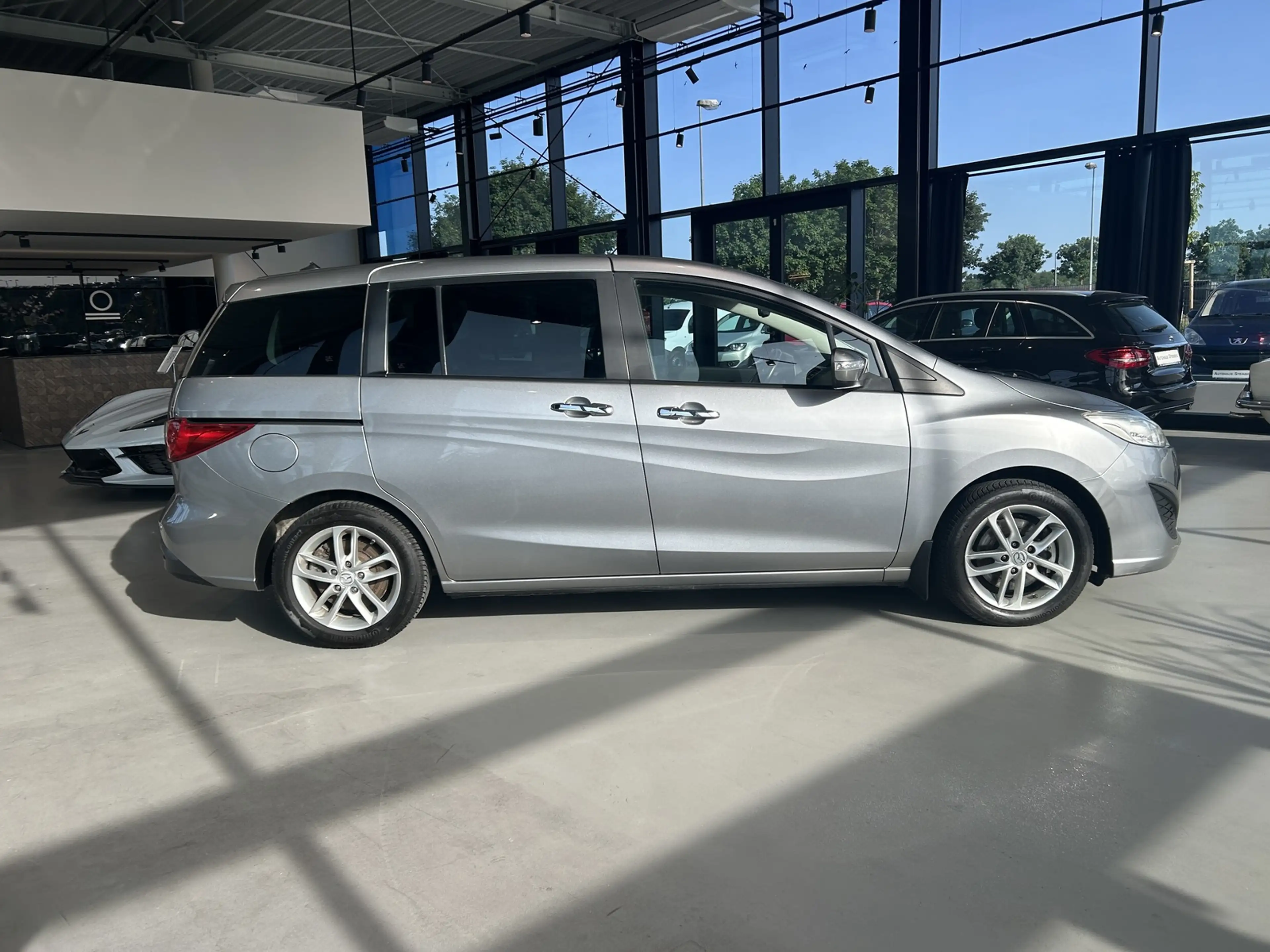 Mazda 5 Center-Line AHK+SITZHEIZUNG+TEMPOMAT+PDC+7 SIT Sen — photo 10