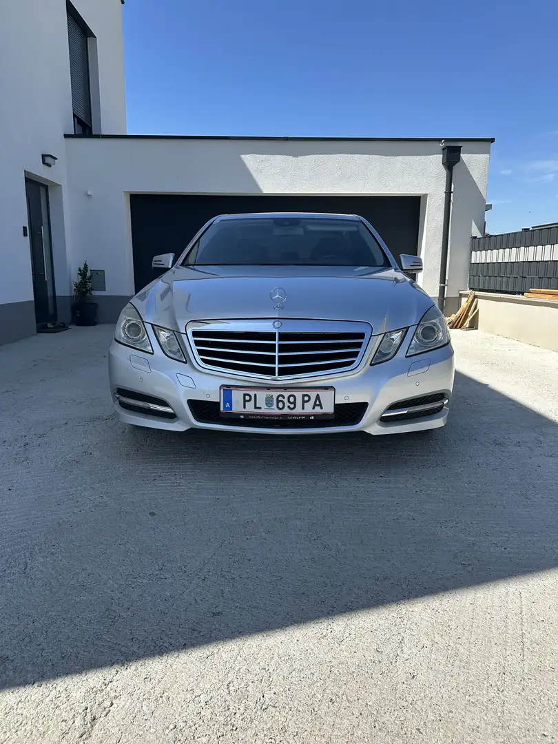 Mercedes-Benz E 220 Avantgarde BlueEfficiency CDI Aut. - 2