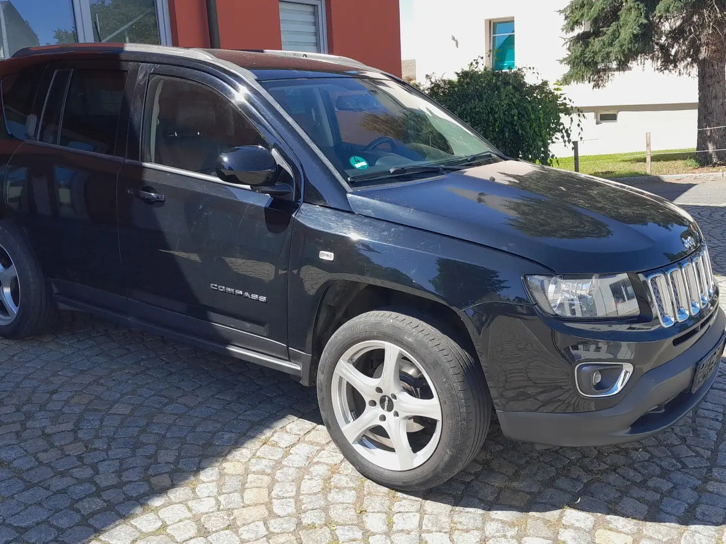 Jeep Compass 2.2I CRD 4x4 Limited Noir - 1
