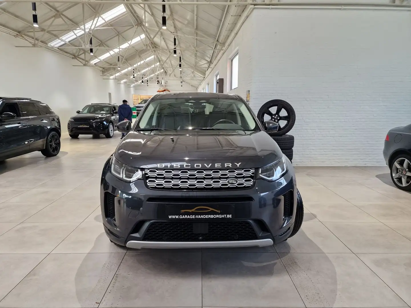 Land Rover Discovery Sport PLUG-IN HYBRID AWD AUTOMAAT +TAL VAN OPTIES Gris - 2
