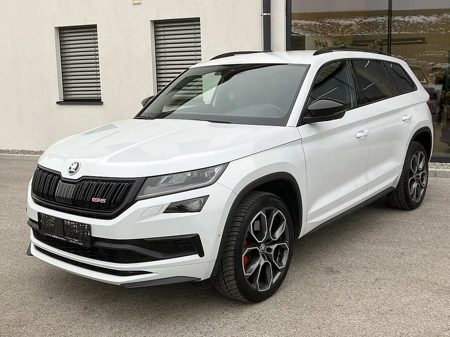 Skoda Kodiaq 2,0 TDI SCR 4x4 RS 7 Sitze DSG TOP AUSSTATTUNG Weiß - 1