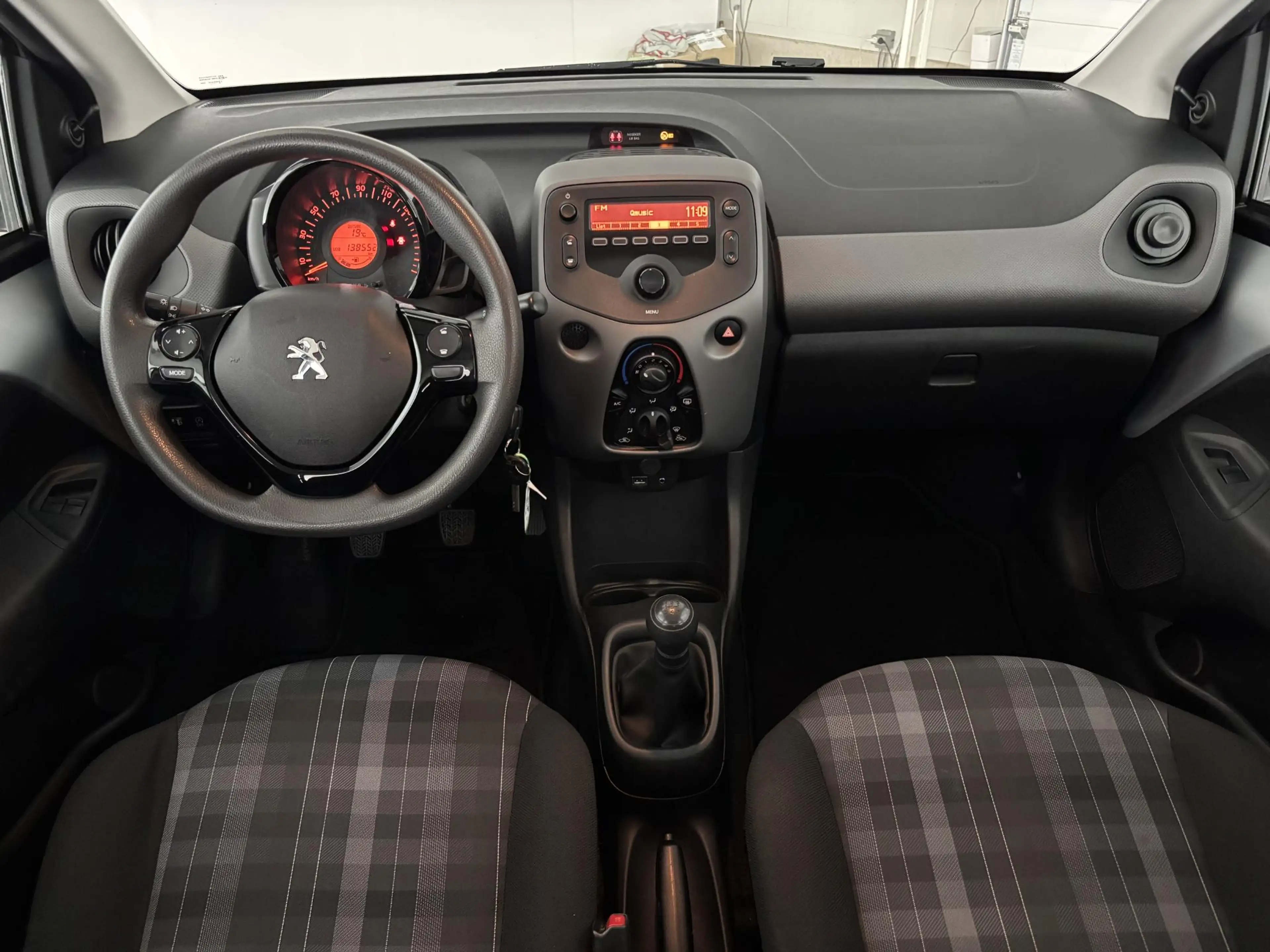 Peugeot 108 1.0 e-VTi Active | AIRCO | BLUETOOTH | — photo 3