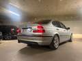 BMW 330 330d - thumbnail 3