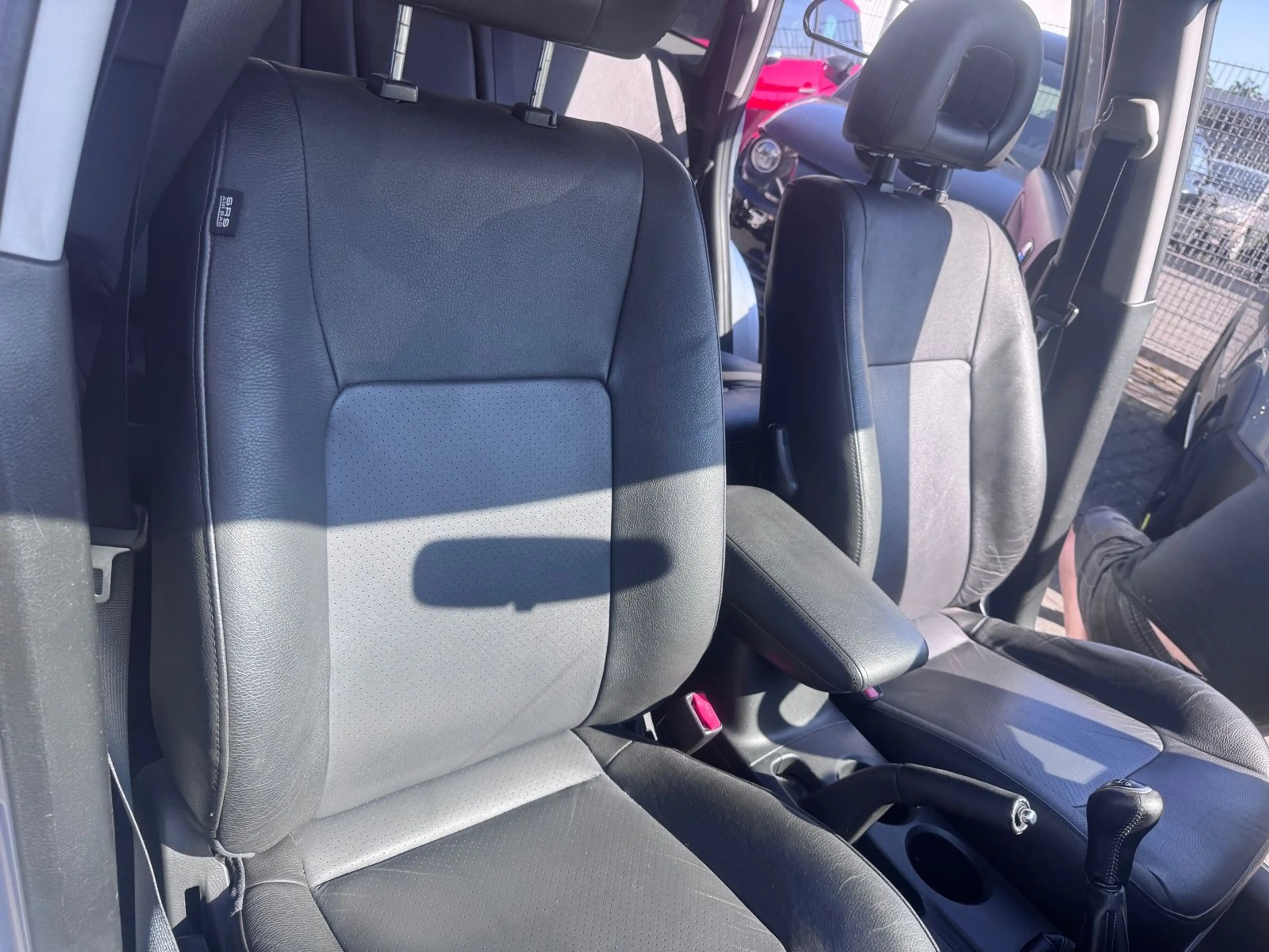 Mitsubishi Outlander 2.0 Sport, Top Zustand — photo 12