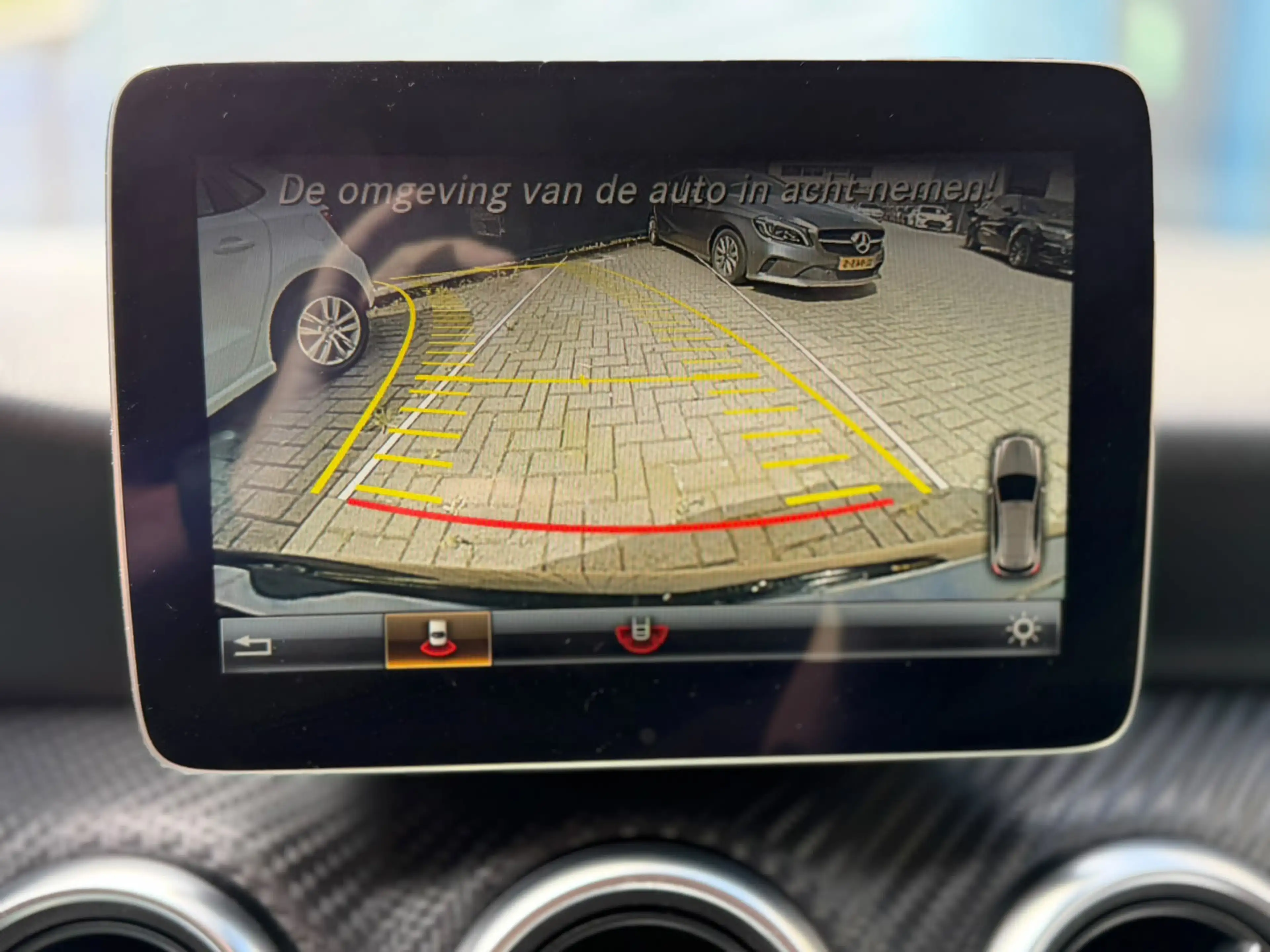 Mercedes-Benz A 220 Sport 4MATIC AMG Harman-Kardon — photo 8