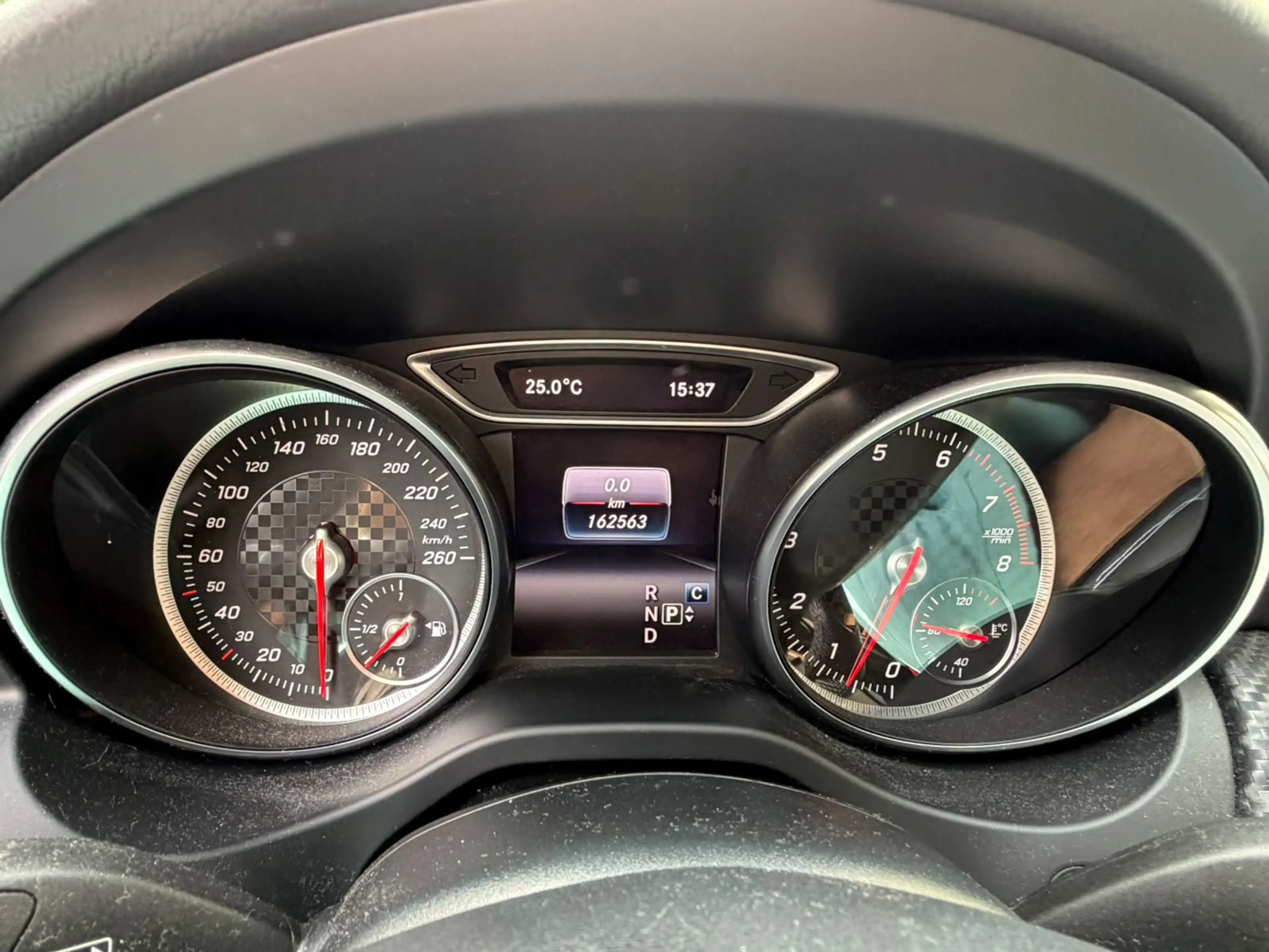 Mercedes-Benz A 220 Sport 4MATIC AMG Harman-Kardon — photo 10