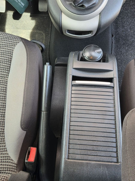 Peugeot Partner Tepee Outdoor 1.6 HDI /klimaautomatik — photo 13
