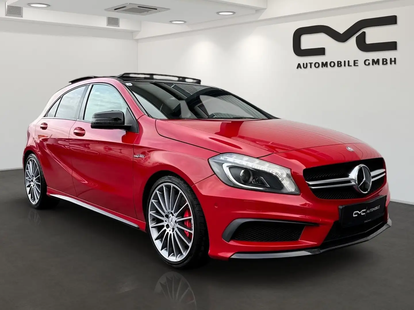Mercedes-Benz A 45 AMG 4Matic/HARMAN/SH/PANO/MEMORY/Attention-Assist Rot - 2