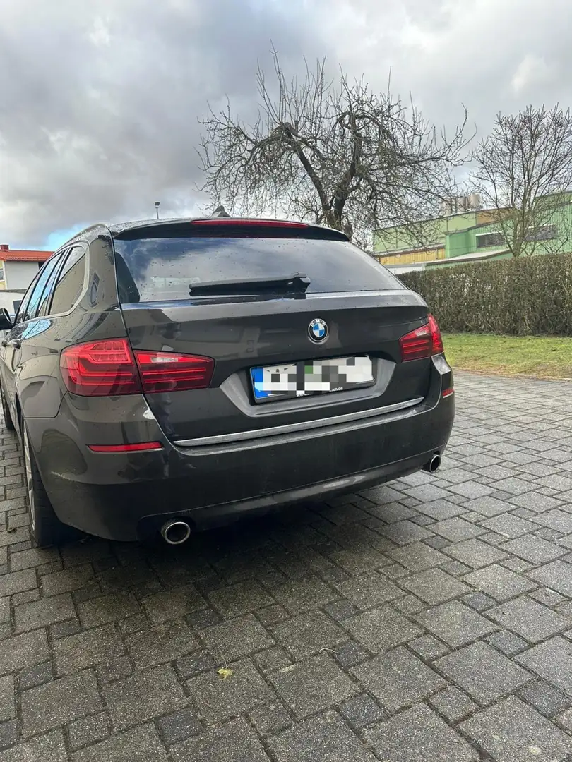 BMW 535 535d Touring Sport-Aut. Luxury Line Hnědá - 2