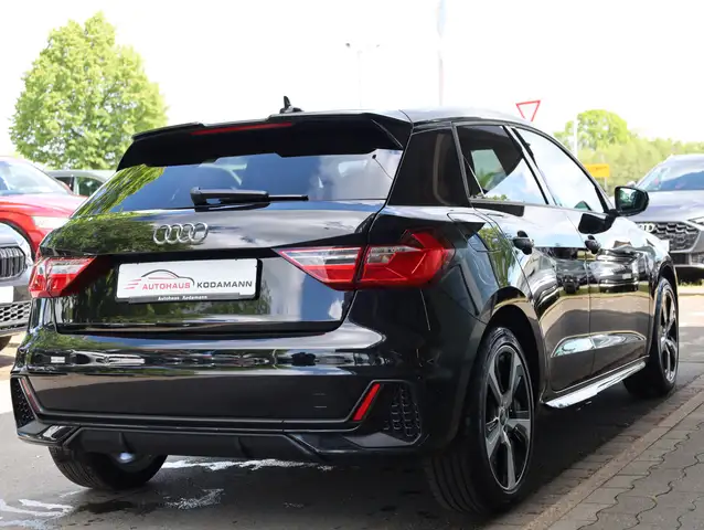 Audi A1 view 12