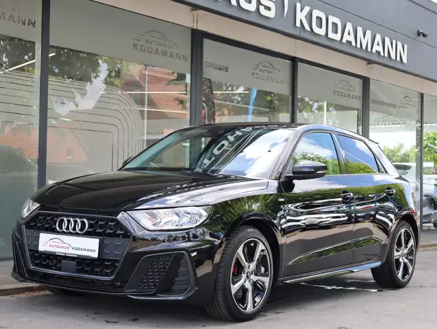Audi A1 view 6