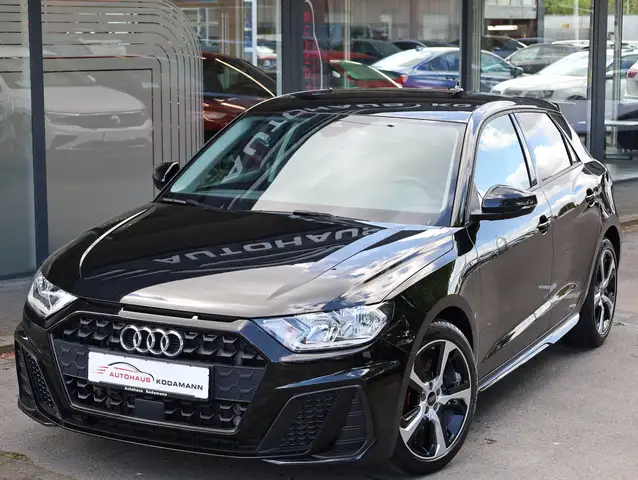 Audi A1 view 2