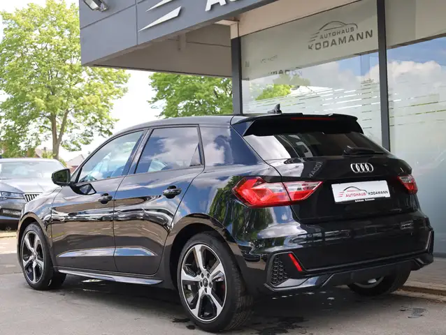 Audi A1 view 9