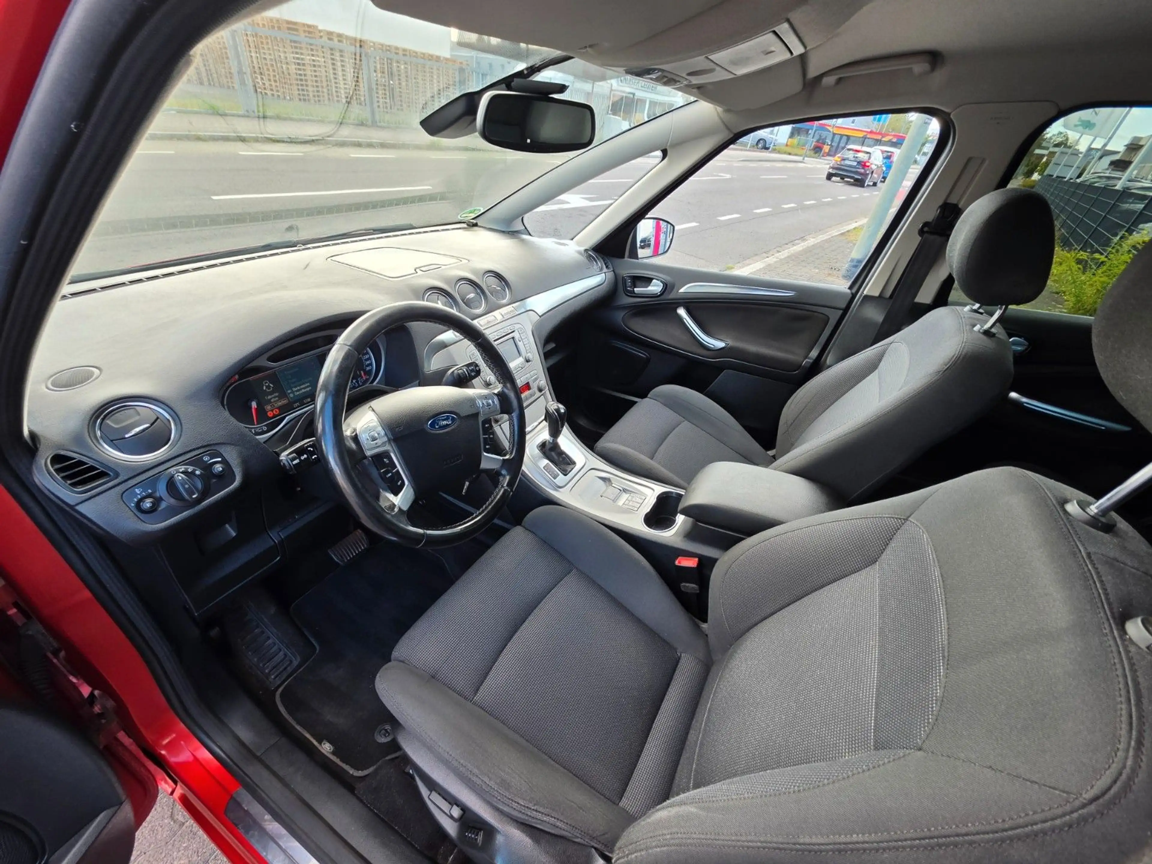 Ford S-Max S-MAX Titanium 2,3 FINANZIERUNG — photo 11