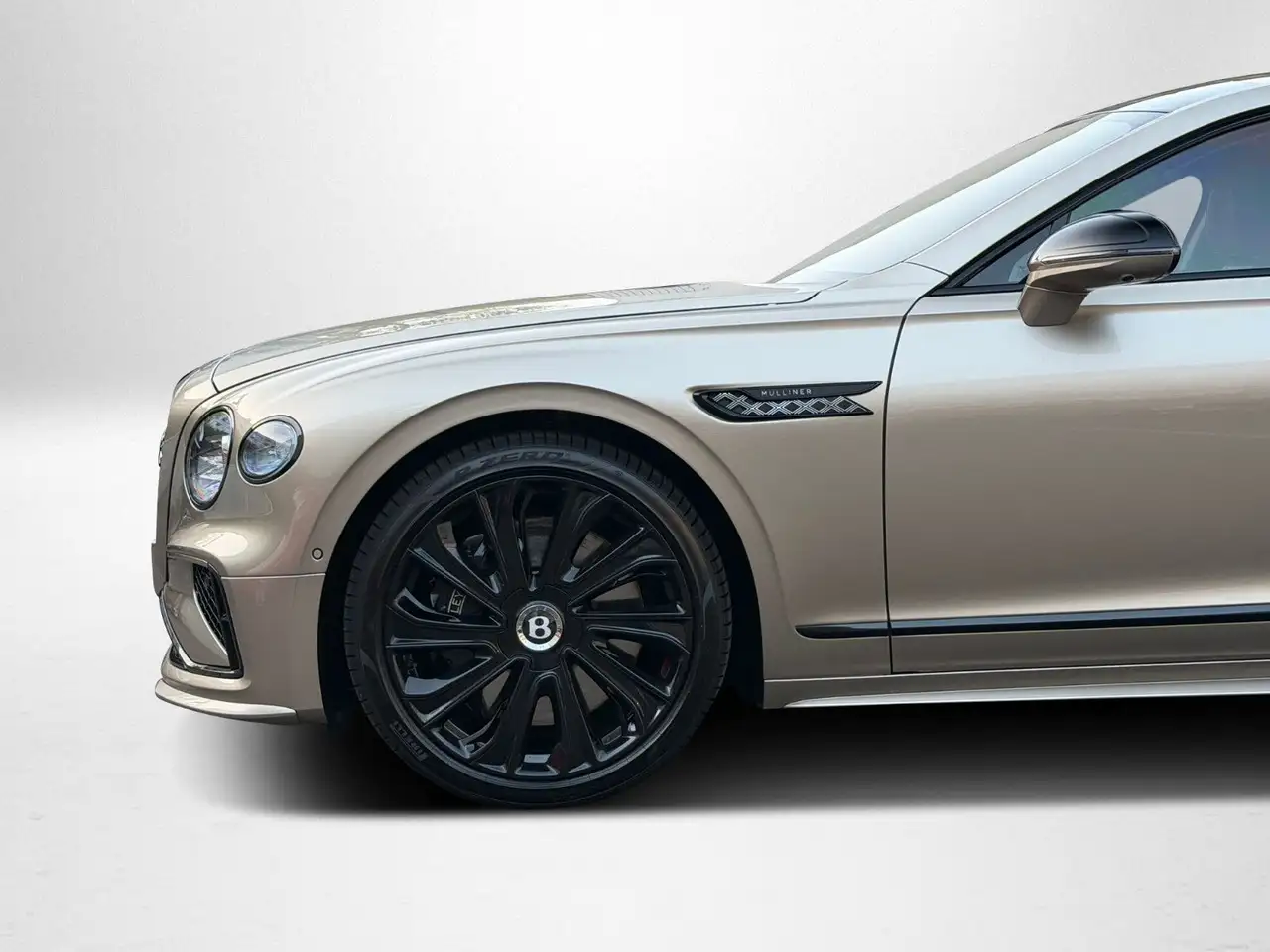 Bentley Flying Spur 2024 — фото 10
