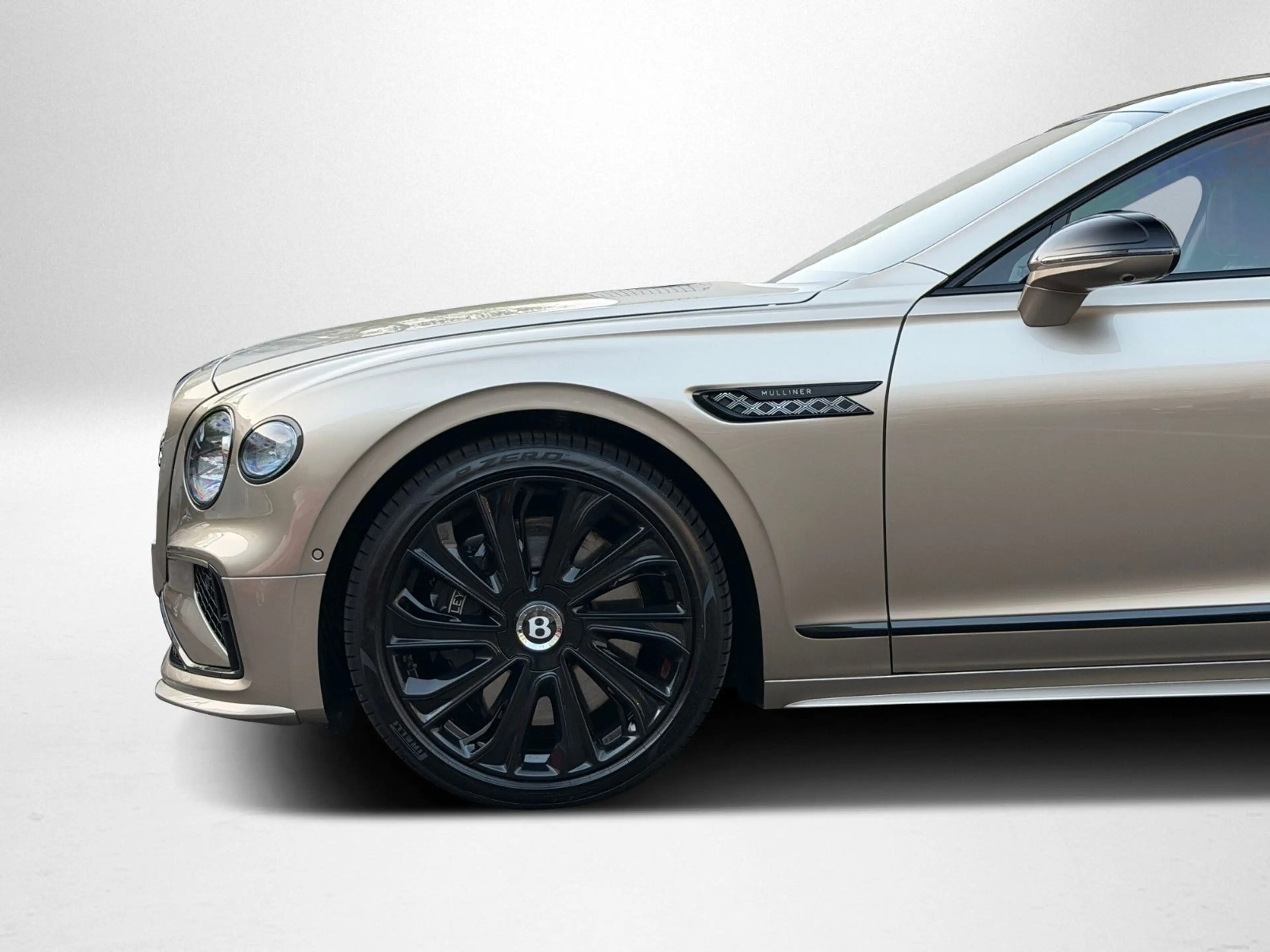 Bentley Flying Spur Mulliner V8 HYBRID - MY2025 - — photo 10