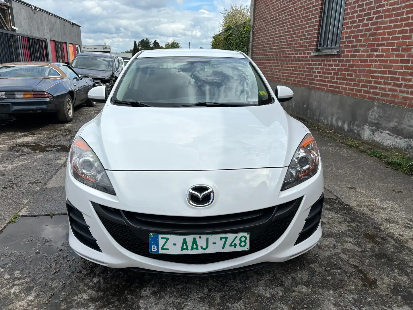 Mazda 3 1.6 CDVi Prête à Immatriculer! Blanc - 1